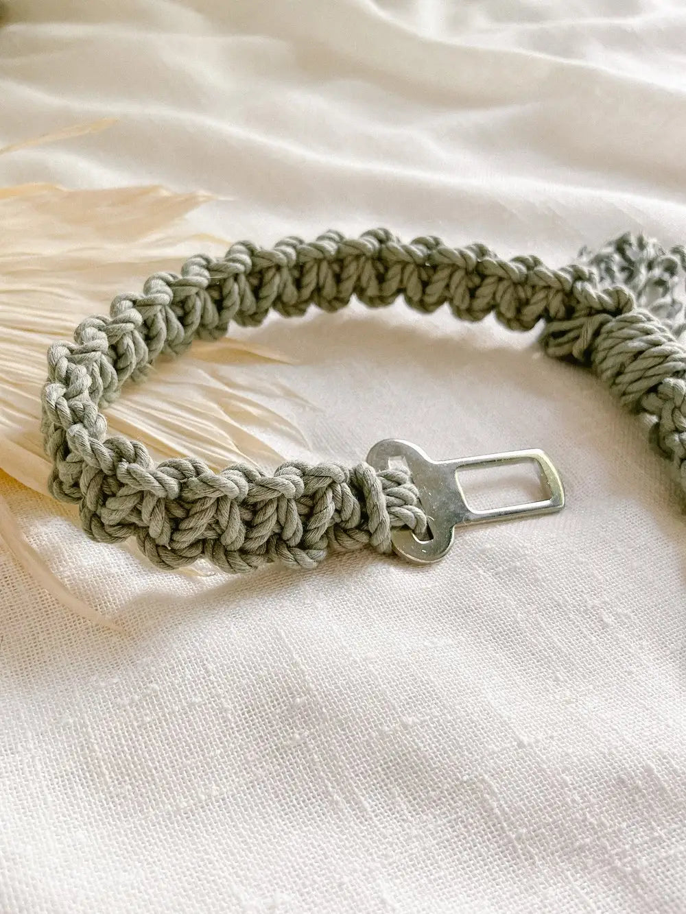Sage Macrame Dog Seat Belt / Car Restraint